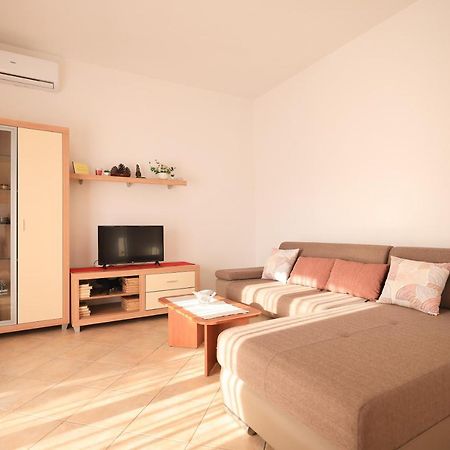 Apartments Ana Petrcane Luaran gambar