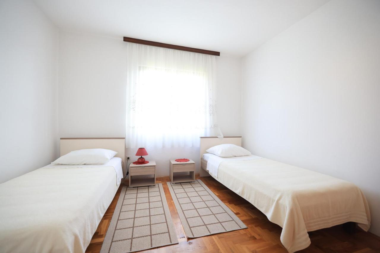 Apartments Ana Petrcane Luaran gambar
