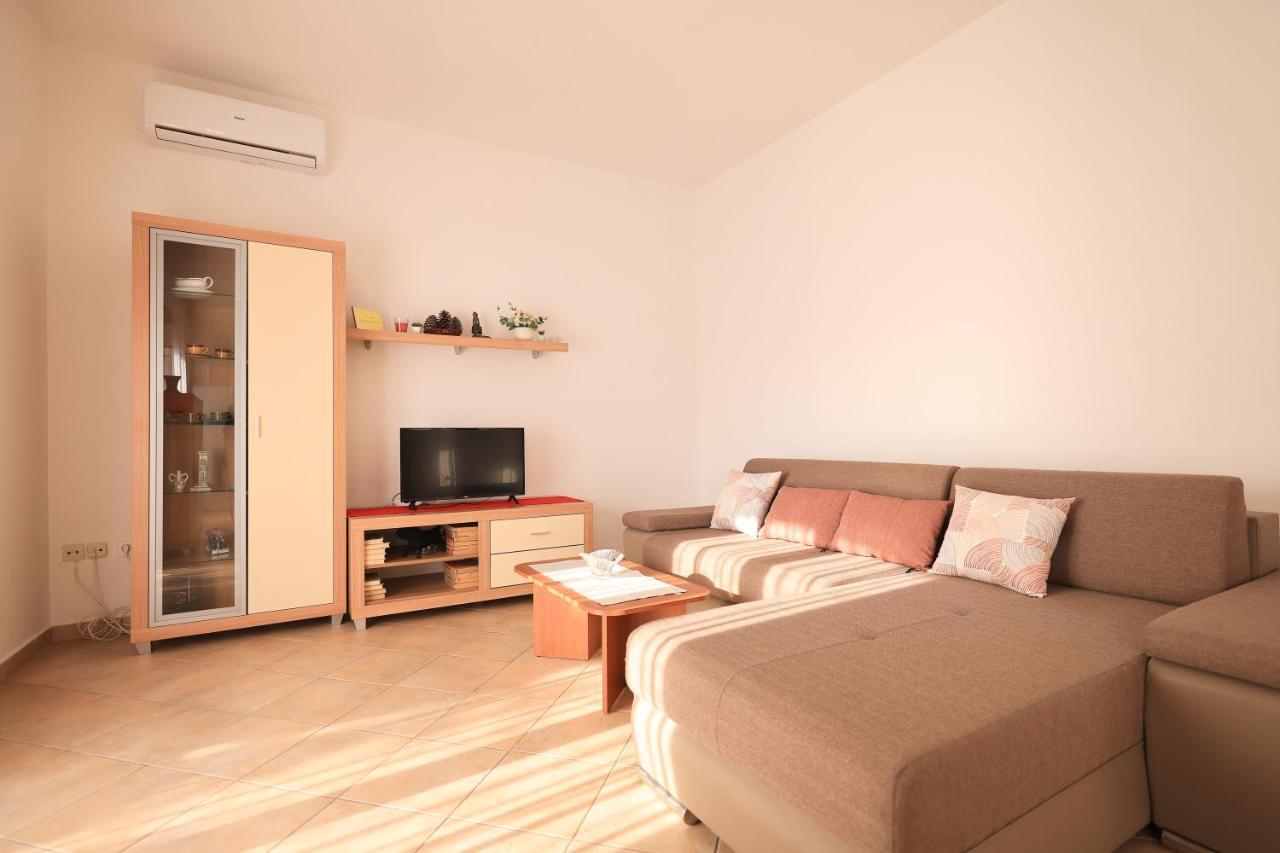 Apartments Ana Petrcane Luaran gambar