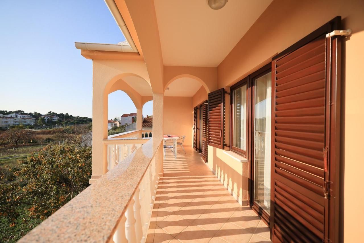 Apartments Ana Petrcane Luaran gambar
