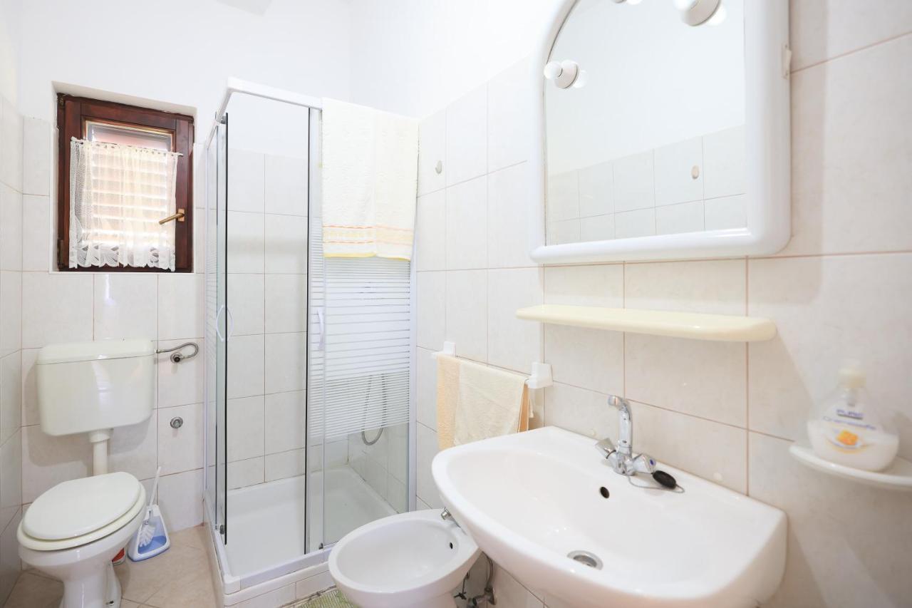 Apartments Ana Petrcane Luaran gambar