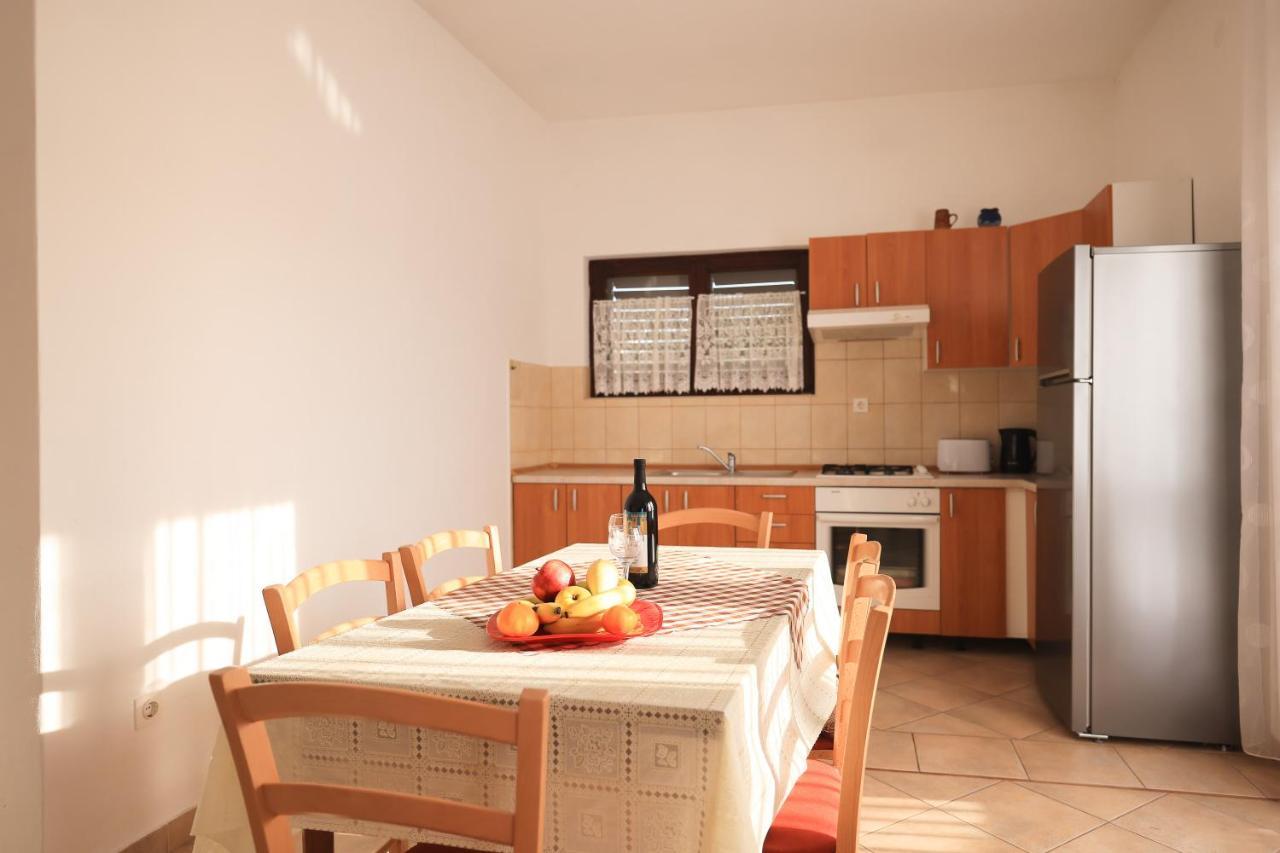 Apartments Ana Petrcane Luaran gambar