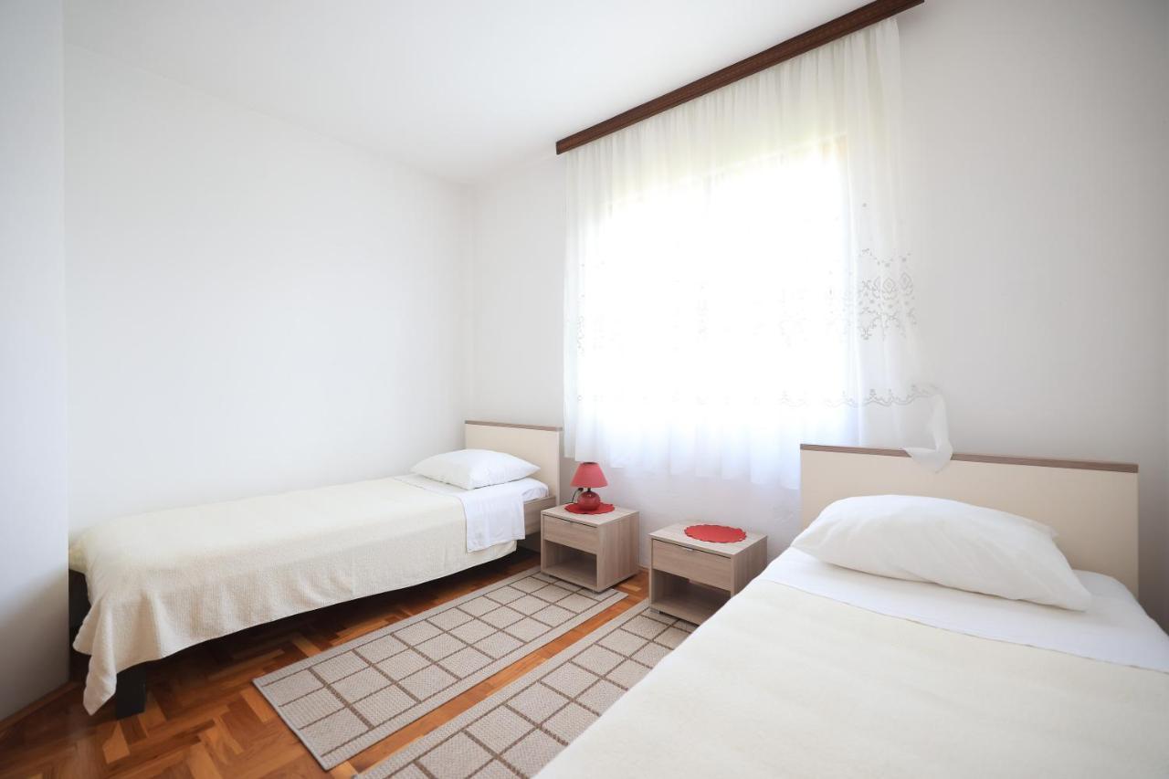 Apartments Ana Petrcane Luaran gambar